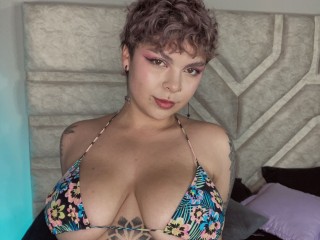 streamate Tefaw webcam girl as a performer. Gallery photo 2.